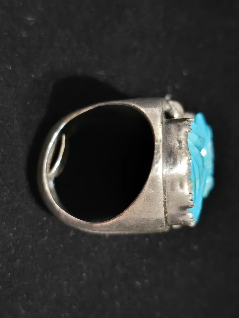 Vintage Native American Sterling Silver Carved Turquoise Ring Size 10.75 34.8 gr